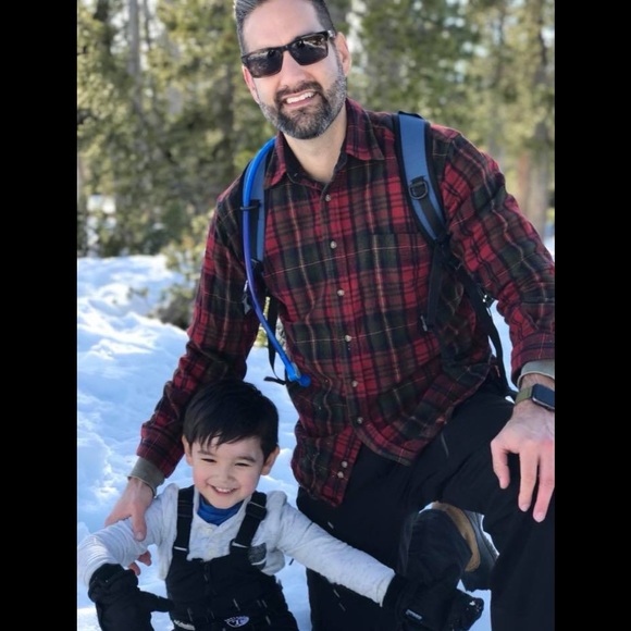 Meet your Posher, Carlos - Picture 1 of 1